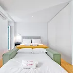New! Modern & Chic Alfama Lissabon