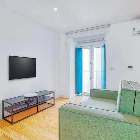 New! Modern & Chic Alfama Lissabon